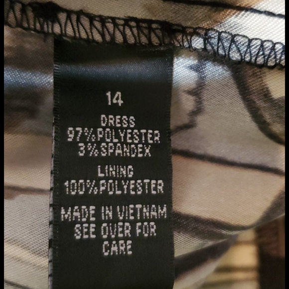 ABS Abstract Dress 14 - Picture 5 of 7